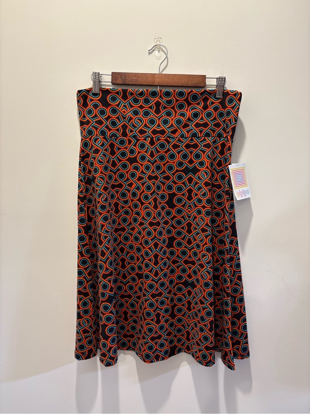 Retro Mod Geometric A-Line Midi Skirt XL Black Orange Blue NWT LuLaRoe Azure - Picture 7 of 7
